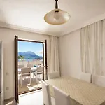 Kalkan'da Deniz Manzarali 6 Kisilik فيلة