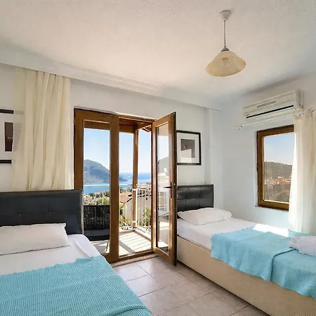 Kalkan'da Deniz Manzarali 6 Kisilik Villa Kaş